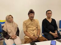 ITB STIKOM Bali Jadi Pionir dalam Program Gerakan Seribu Tangan Palsu Tangan Palsu