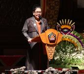 Ketua TP PKK Provinsi Bali Jadi Keynote Speaker Acara Seminar Perempuan Anti Korupsi Ketua TP PKK Provinsi Bali