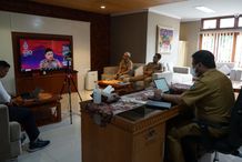 Sekda Alit Wiradana Ikuti Rapat Koordinasi Persiapan G20 Secara Virtual Sekda Alit Wiradana