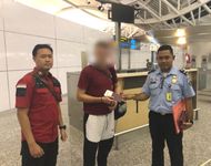 Terjerat Kasus Skimming, Imigrasi Singaraja Deportasi WNA Polandia mengantar WNA