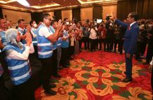 Presiden Jokowi Apresiasi Kerja Keras Seluruh Pihak, Angkat Jempol untuk PLN PLN