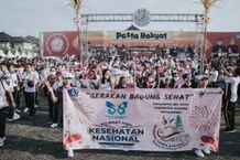 Bupati Giri Prasta Buka Pesta Rakyat HUT Ke-13 Mangupura, Dirangkaikan dengan Hari Kesehatan Nasional Ke-58 HUT Mangupura