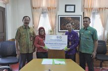Penyerahan Kartu BPJS Ketenagakerjaan Secara Simbolis di Badung Untuk 583 Tenaga Kerja Disabilitas di Kecamatan Abiansemal bpjs
