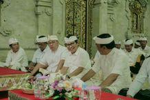 Sekda Badung Hadiri Karya Ngenteg Linggih Wraspati Kalpa Banjar Adat Padang Bali Badung