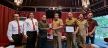Bupati Sedana Arta Terima Penghargaan Opini WTP LKPD Tahun 2021 Pemkab Bangli WTP