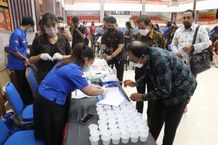 Universitas Udayana Gandeng Badan Narkotika Nasional Provinsi Bali Gelar Tes Urine bnn unud