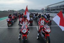 Sukseskan CBR Track Day di Mandalika, Komunitas Honda Bali Turut Melibas Aspal Sirkuit Aspal