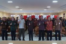 Pemprov Bali Serahkan Piagam Penghargaan Kepada 60 Lembaga Pendukung KTT G20 G20