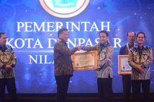 Pemkot Denpasar Raih Dua Penghargaan Nasional Sekaligus Dari Ombudsman RI Pemkot Denpasar