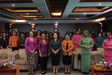 Ayu Kristi Arya Wibawa Buka Talk Show ‘Perempuan Berdaya, Indonesia Maju’ Ayu Kristi Arya Wibawa