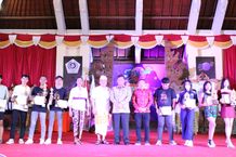 Sekda Kota Denpasar Hadiri Penutupan Rangkaian Lomba Dalam Rangka HUT Forkom Osis Kota Denpasar Ke-16 Denpasar