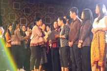 Sederet Karya Desainer Muda Kota Denpasar, Warnai Panggung Fashion Show Denfest Ke-15 Sederet Karya Desainer Muda
