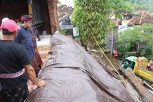 Wali Kota Jaya Negara Cek Langsung Tembok Pura Jebol di Peguyangan Kangin Wali Kota Denpasar