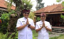 Bupati dan Wakil Bupati Tabanan Mengucapkan Selamat Natal dan Tahun Baru 2023 Nataru