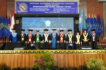 Universitas Udayana Kukuhkan Delapan Guru Besar, Kini Seluruh Fakultas Punya Profesor rektor unud
