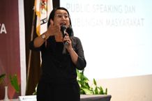 KPU Provinsi Bali Gelar Pelatihan Kehumasan, Hadirkan Senja Pratiwi sebagai Pembicara kpu bali