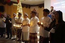 Sekda Alit Wiradana Hadiri Perayaan Natal Bersama MPUK Kota Denpasar Sekda Alit Wiradana