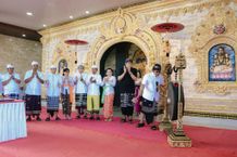 Bupati Giri Prasta Resmikan Balai Budaya Banjar Adat Cepaka Bupati Giri Prasta