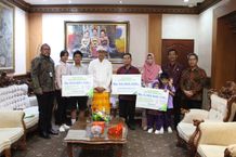 Wali Kota Jaya Negara Salurkan Santunan Jaminan Sosial BPJS Ketenagakerjaan Senilai Rp5 Miliar Santunan BPJS