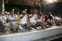 Pemkab Tabanan Laksanakan Peringatan Siwaratri di Pura Dalem Purwa Kubon Tingguh Siwaratri