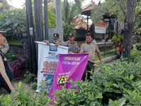 Satpol PP Denpasar Tertibkan Spanduk, Banner dan Baliho Kadaluwarsa Satpol PP Denpasar
