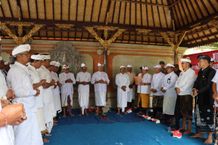 Pengurus PHDI Kecamatan se-Bangli Dilantik, Wabup Wayan Diar: Harmonisasi dan Kearifan Lokal Selalu Dijaga PHDI