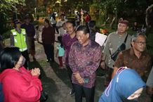 Pastikan Situasi Aman dan Kondusif, Sekda Alit Wiradana Pantau Malam Pergantian Tahun Tahun Baru Kota Denpasar