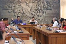 Pj. Bupati Lihadnyana Targetkan Tidak Lagi Ada Kemiskinan Ekstrem Dalam 6 Bulan ke Depan Targetkan Tidak Lagi Ada Kemiskinan
