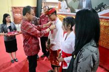 Jadi Pilot Project Penerapan Pembayaran Secara Digital, Wali Kota Jaya Negara Luncurkan Gen Dental di SMPN 2 Denpasar Launching Gen dental