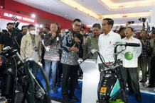 The 30th IIMS 2023 Dibuka Presiden, PLN Siap Optimalkan Ekosistem Kendaraan Listrik IIMS 2023