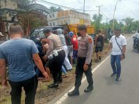Diduga Tie Rod Roda Lepas, Mobil Hilang Kendali Lalu Tabrak Pemotor Kecelakaan Lalu Lintas