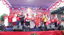 Tampilkan Atraksi Budaya Tionghoa, Festival Imlek dan Cap Go Meh Dipusatkan di Sentra Tenun Jembrana Perayaan Imlek dan Cap Go Meh
