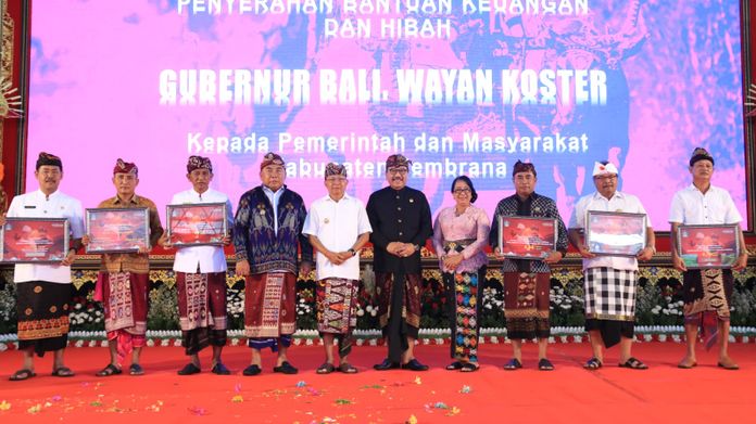 Gubernur Wayan Koster