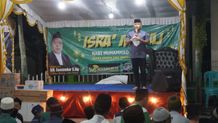 Wabup Ipat Hadiri Peringatan Isra Mi’raj di Desa Poh Santen Isra Mi'raj