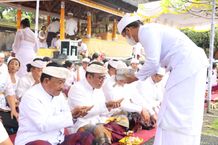 Pemkot Denpasar Gelar Upacara Jana Kerthi Peringati Tumpek Krulut Sebagai Rahina Tresna Asih Rahina Tumpek Klurut