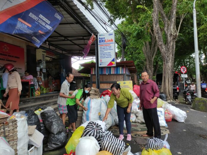 Bank Sampah Bersih Lestari