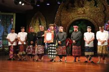 Jaya Negara-Arya Wibawa Sampaikan Capaian Kinerja Pembangunan 2 Tahun Nakhodai Denpasar Malam HUT Kota Denpasar