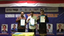 Axioo Class Program Bantu SMK TI Bali Global Badung Wujudkan Siswa Unggul di Bidang IT Penandatanganan Kerja Sama
