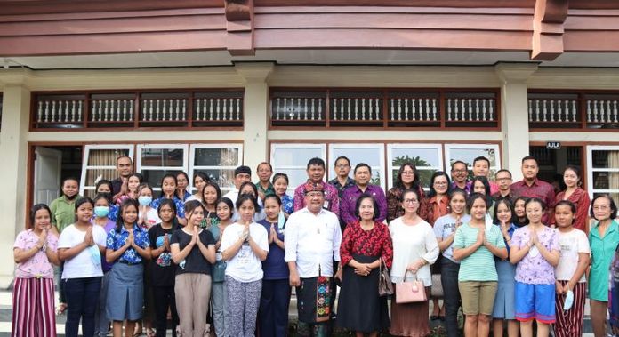PHOTO-2023-02-15-15-27-11 Diskominfos Kunjungi Panti Asuhan