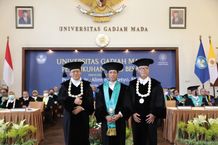 Prof. Alim Isnansetyo Dikukuhkan Sebagai Guru Besar Bioteknologi Perikanan UGM Pengukuhan Dosen UGM