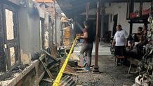 Diduga Sengaja Dibakar, Rumah Duniawan Hangus Terbakar Kebakaran