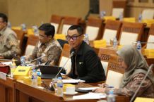 Lanjutkan Langkah Transformasi, PLN Paparkan Enam Strategi Hadapi 2023 Kepada Komisi VII DPR RI PLN di DPR RI