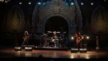 Mcast Pregina Sukses Gelar Konser The Aristocrats di Bali KOnser