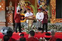 Bupati Sanjaya Hadiri Rapat Anggota Tahunan KPN Abdi Praja Tabanan Tahun Buku 2022 RAT