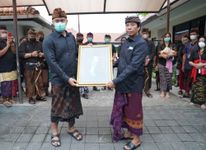 Penghormatan Terakhir dan Pelepasan Prof I Dewa Made Sukrama, Guru Besar Fakultas Kedokteran Universitas Udayana rektor unud