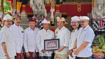 Bupati Bangli Hadiri Karya Mamungkah lan Mupuk Pedagingan di Pura Dalem Ageng Desa Adat Sulahan Bangli