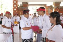 Lantik 118 CPNS Formasi 2021, Bupati Tabanan Harap ASN Miliki Etos Kerja, Disiplin, Loyalitas dan Tanggung Jawab Tinggi CPNS