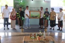 Telkomsel Serahkan Bantuan IOT Untuk Pelestarian dan Pengawasan Hutan Mangrove Bantuan IOT
