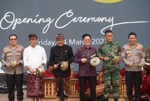 Living World Mall Resmi Dibuka, Wagub Cok Ace ‘Titip’ UMKM Lokal untuk Bisa Naik Kelas Living World Mall