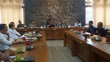 Tata Pasar Anyar, Pemkab Buleleng Upayakan Solusi Terbaik Bagi Pedagang Pasar Anyar